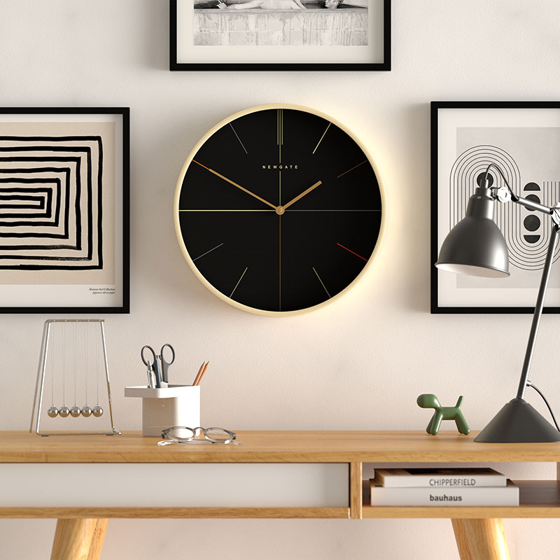 Mr Clark Hockey Clock D40.5cm, Pale Wood