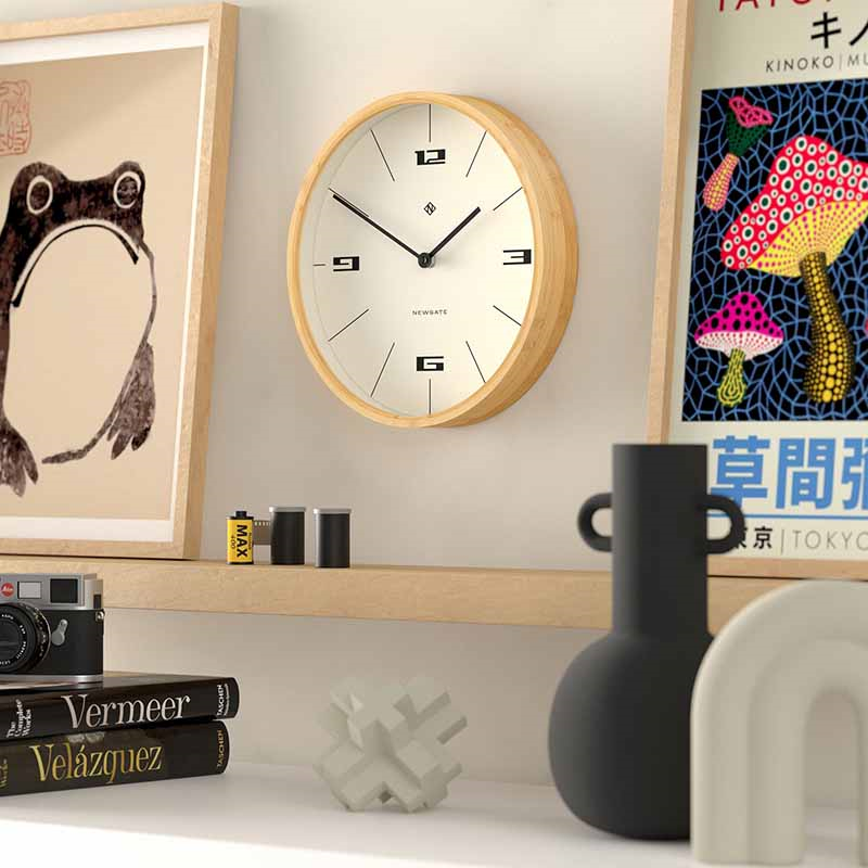 Bali Wall Clock Hovercraft Dial 30cm, Light Bamboo