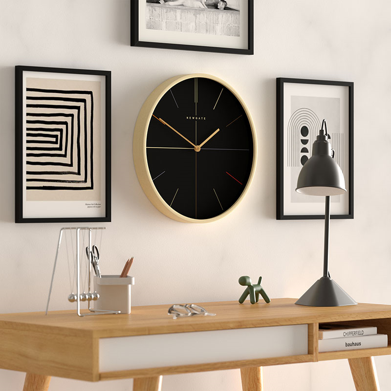 Mr Clark Hockey Clock D40.5cm, Pale Wood